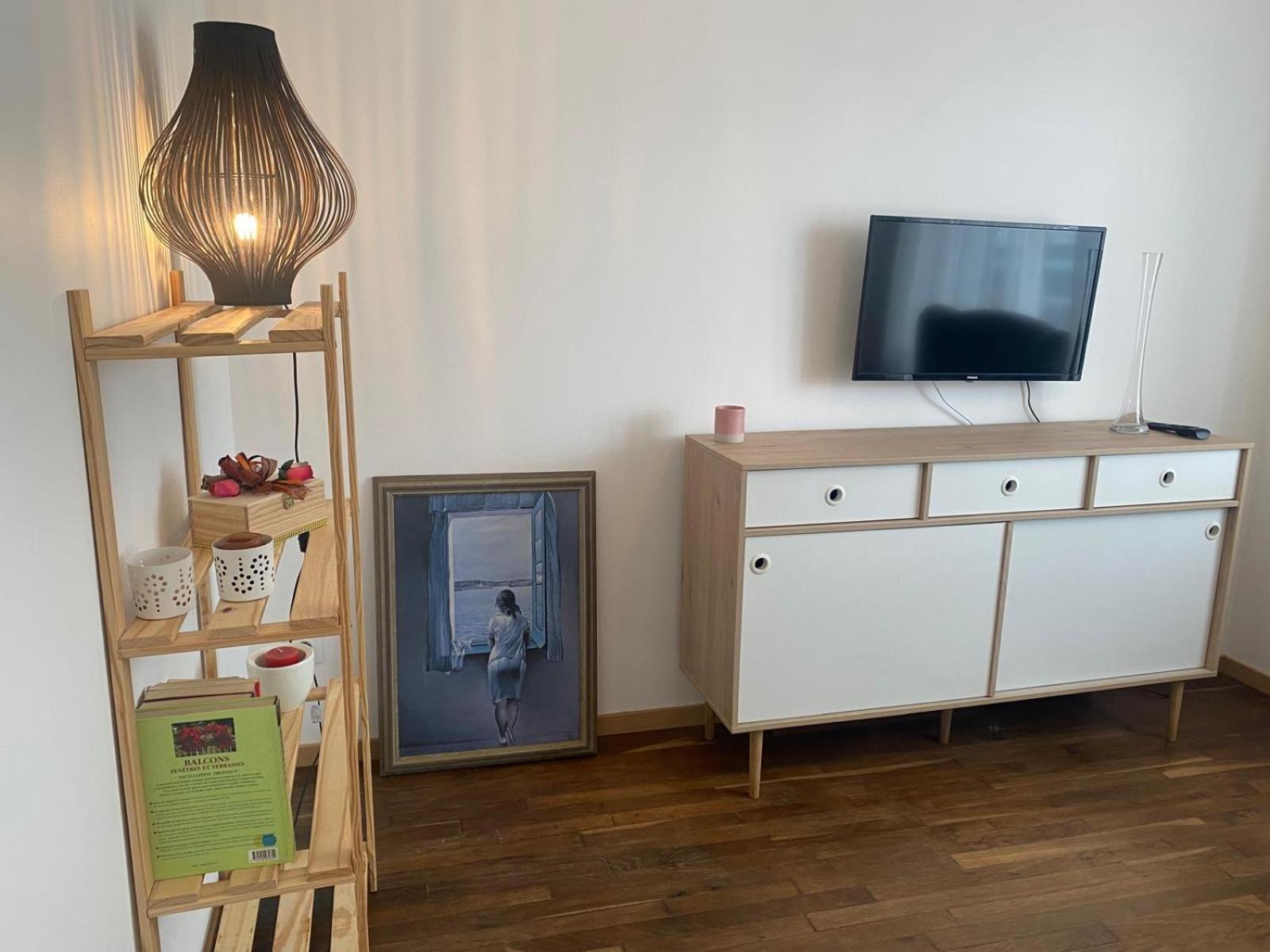 Petite Maison Dans Le Morvan Luzy Экстерьер фото